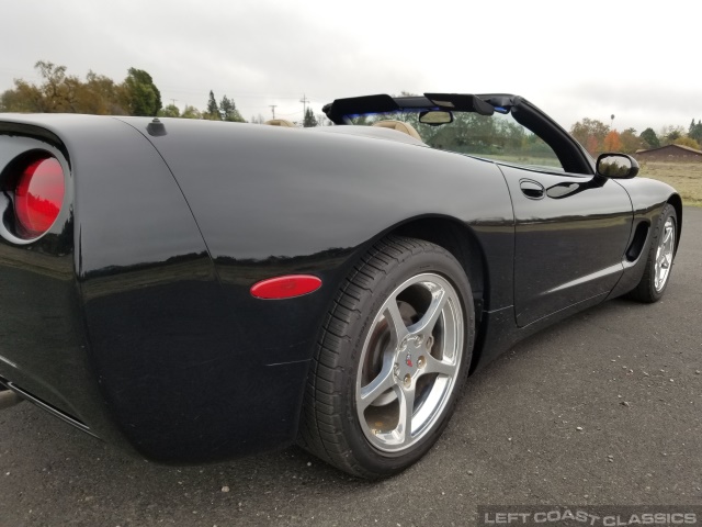 2002-corvette-c5-convertible-086.jpg