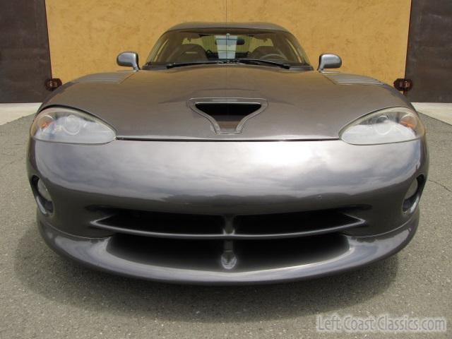 2002-dodge-viper-gts-acr-002.jpg