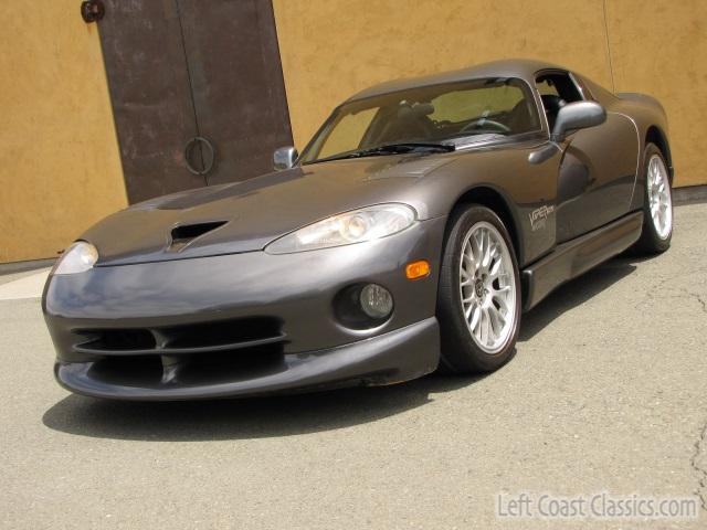 2002-dodge-viper-gts-acr-006.jpg