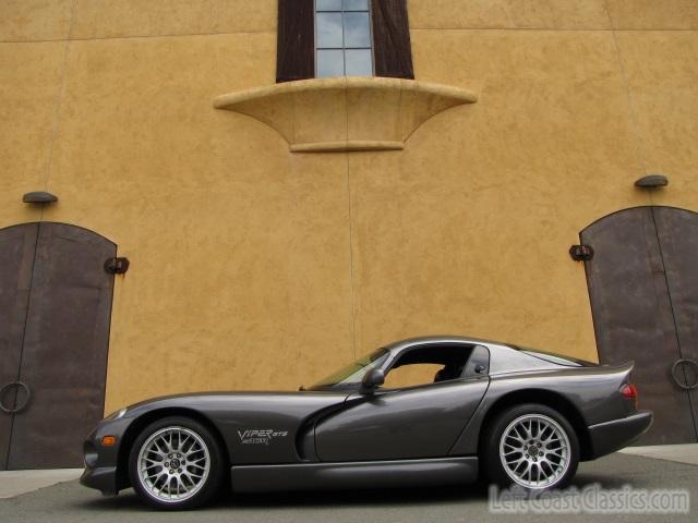 2002-dodge-viper-gts-acr-013.jpg