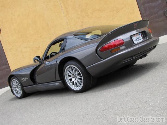 2002-dodge-viper-gts-acr-019.jpg