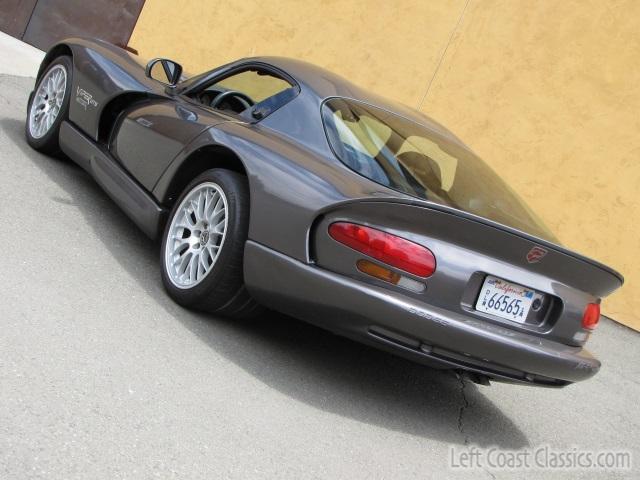 2002-dodge-viper-gts-acr-020.jpg