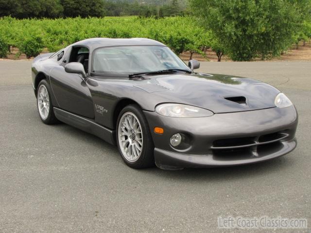 2002-dodge-viper-gts-acr-035.jpg