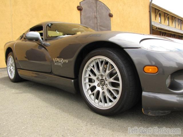 2002-dodge-viper-gts-acr-037.jpg