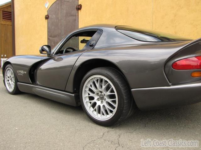 2002-dodge-viper-gts-acr-039.jpg