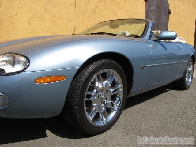 2002-jaguar-xk8-convertible-072.jpg