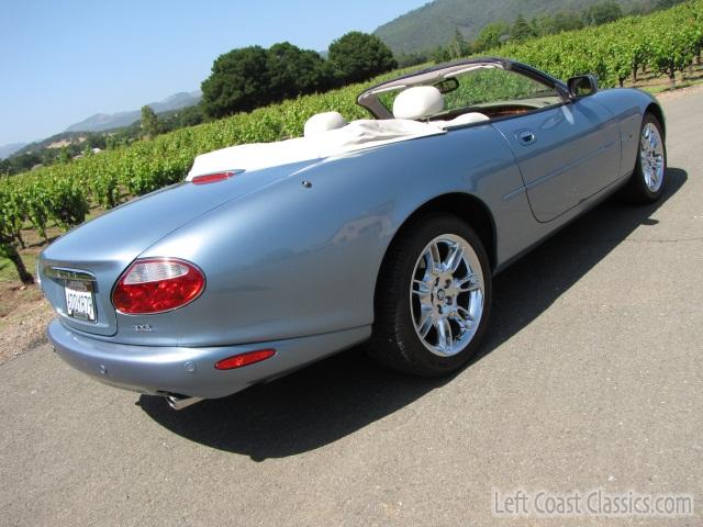 2002-jaguar-xk8-convertible-931.jpg