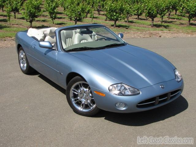 2002-jaguar-xk8-convertible-952.jpg