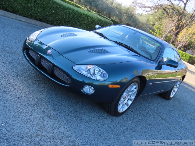 2002-jaguar-xkr-006.jpg