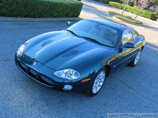 2002-jaguar-xkr-007.jpg