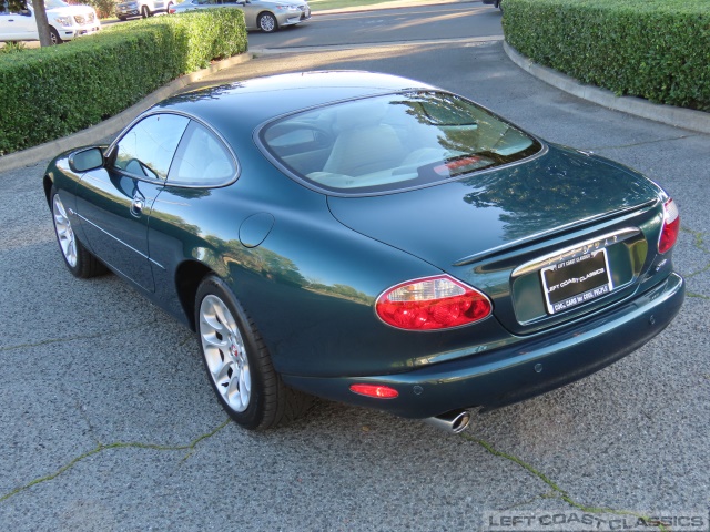 2002-jaguar-xkr-013.jpg