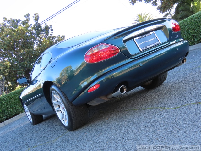 2002-jaguar-xkr-014.jpg