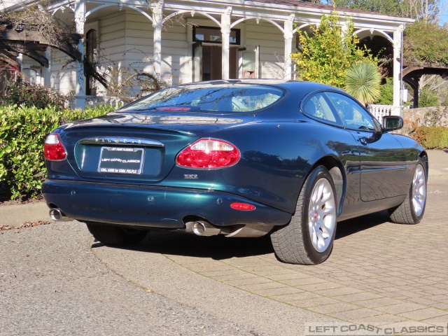 2002-jaguar-xkr-022.jpg