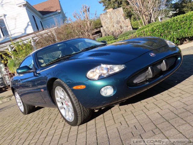 2002-jaguar-xkr-035.jpg