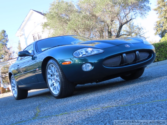 2002-jaguar-xkr-040.jpg