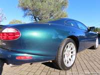 2002-jaguar-xkr-071