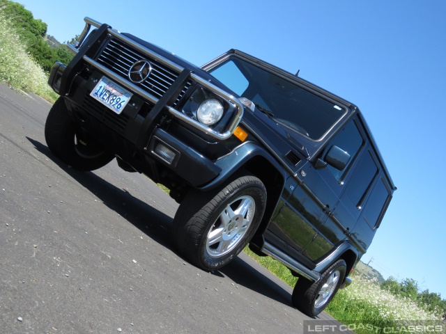 2002-mercedes-g500-009.jpg