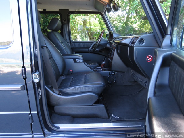 2002-mercedes-g500-121.jpg