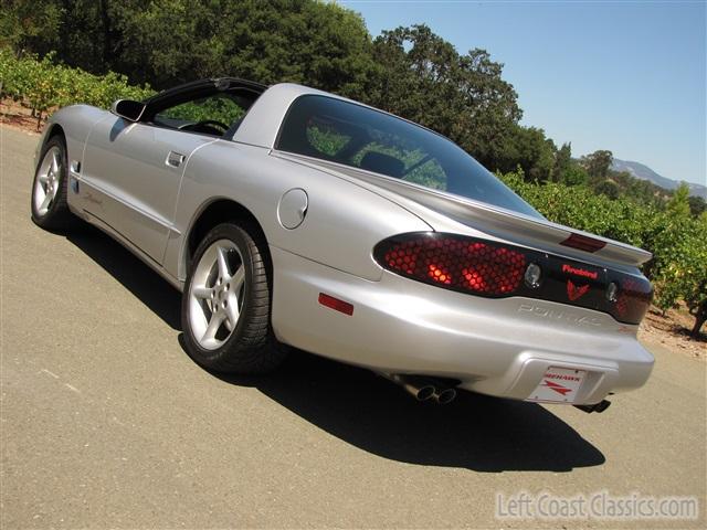 2002-pontiac-firebird-firehawk-032.jpg