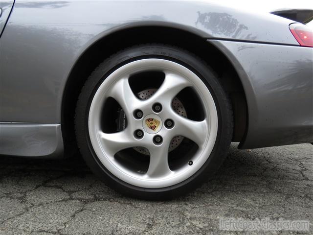 2002-porsche-911-coupe-048.jpg