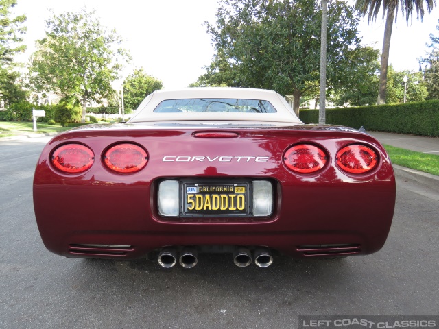 2003-corvette-c5-50th-anniversary-016.jpg