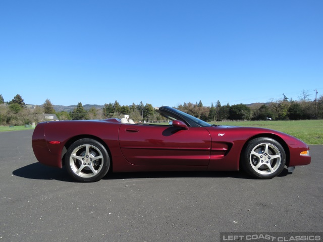 2003-corvette-c5-50th-anniversary-020.jpg