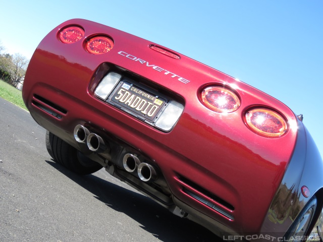 2003-corvette-c5-50th-anniversary-043.jpg