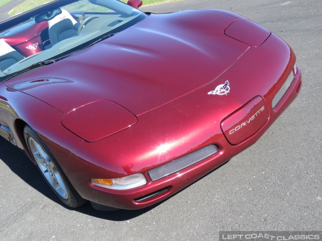 2003-corvette-c5-50th-anniversary-066.jpg