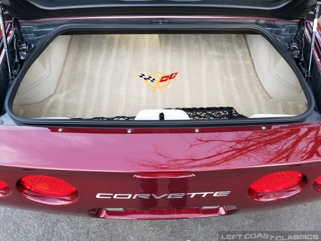 2003-corvette-c5-50th-anniversary-098.jpg