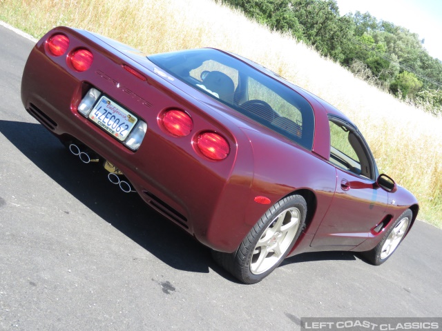 2003-chevy-corvette-c5-coupe-013.jpg