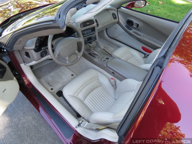 2003-chevy-corvette-c5-coupe-056.jpg