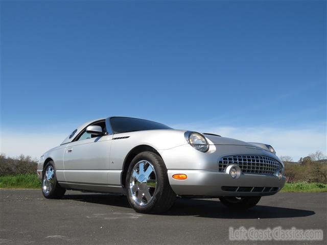 2004-ford-thunderbird-051.jpg