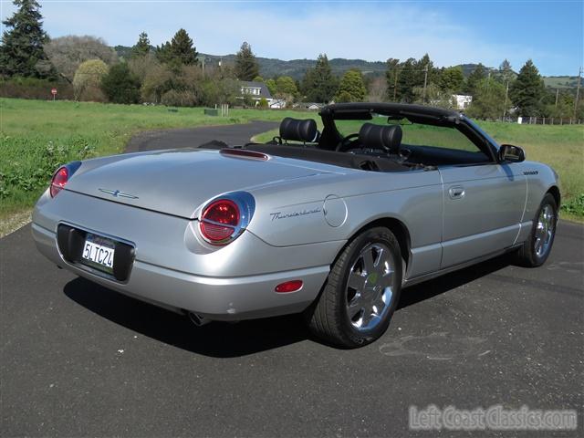 2004-ford-thunderbird-175.jpg