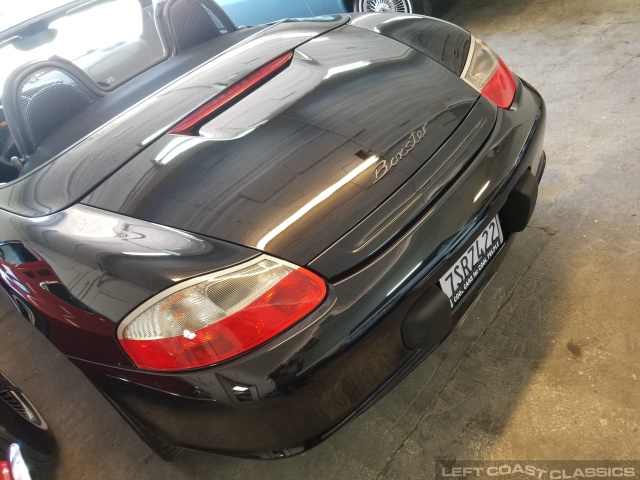 2004-porsche-boxster-035.jpg