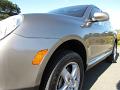 2004 Porsche Cayenne S Close-Up