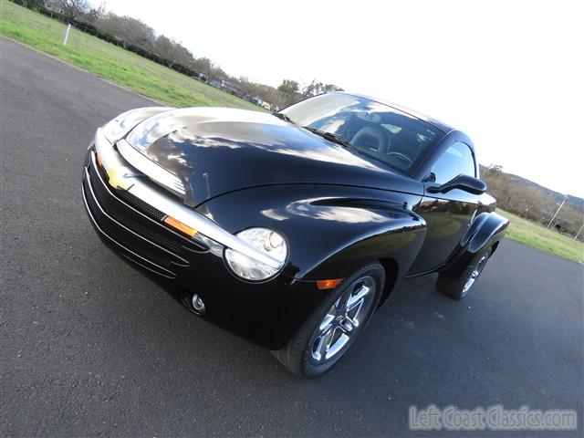 2005-chevrolet-ssr-006.jpg