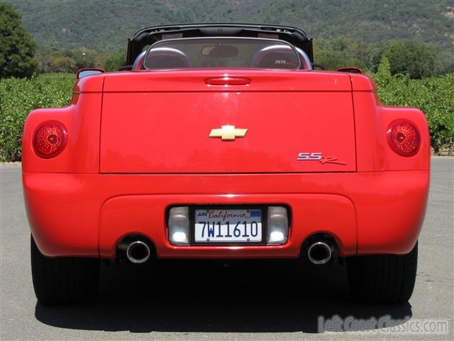 2005-chevy-ssr-013.jpg