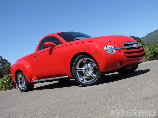 2005-chevy-ssr-023.jpg