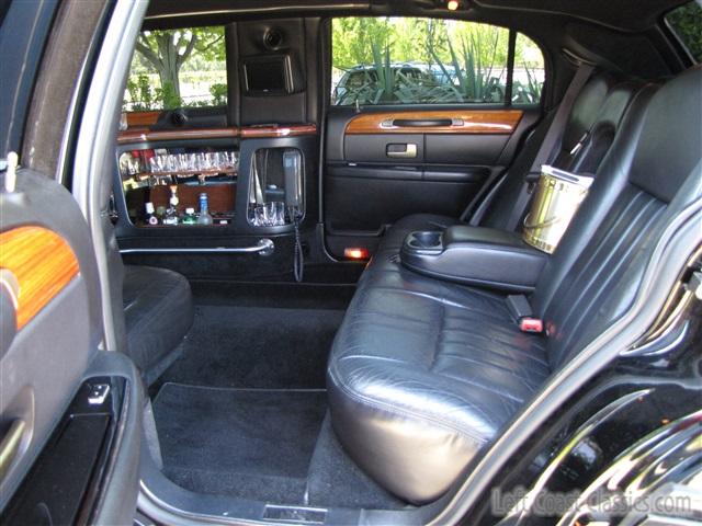 2005-lincoln-krystal-koach-limousine-074.jpg