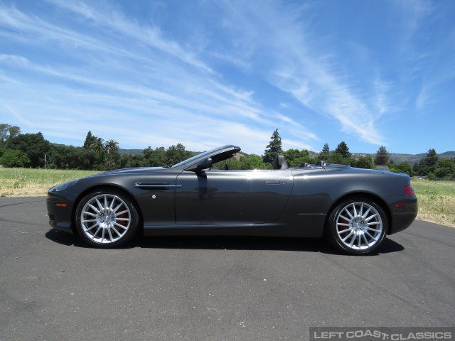 2006-aston-martin-db9-006.jpg