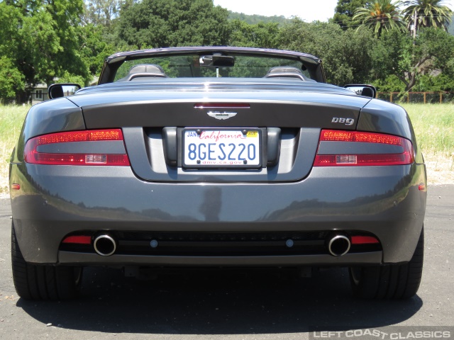 2006-aston-martin-db9-019.jpg