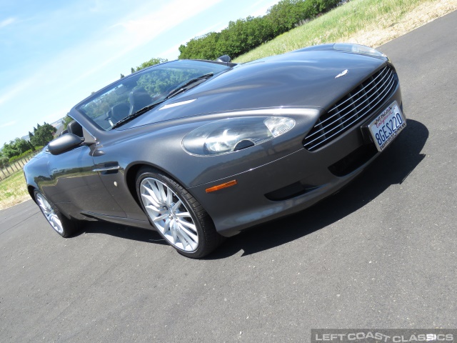 2006-aston-martin-db9-035.jpg