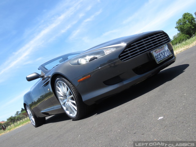 2006-aston-martin-db9-037.jpg