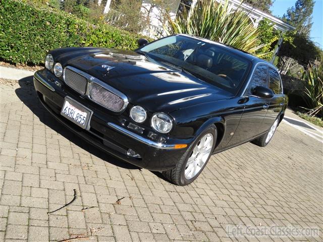 2006-jaguar-xj8l-black-170.jpg