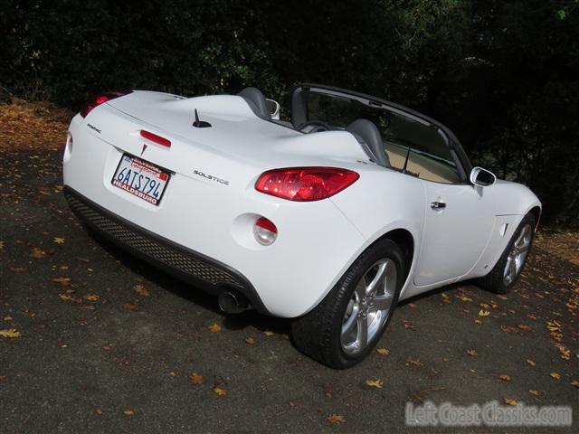 2007-pontiac-solstice-convertible-031.jpg