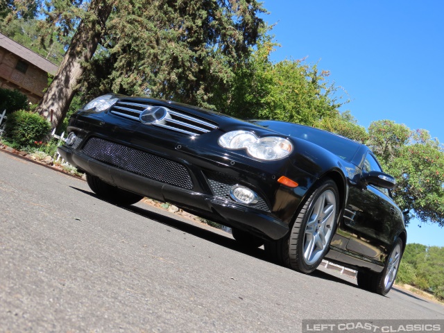 2008-mercedes-benz-sl550-005.jpg