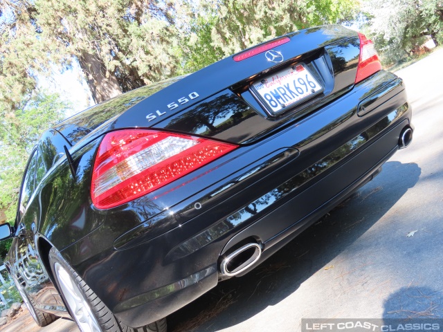 2008-mercedes-benz-sl550-025.jpg