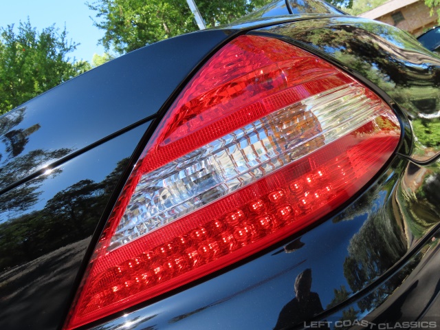 2008-mercedes-benz-sl550-028.jpg