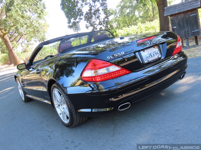 2008-mercedes-benz-sl550-122.jpg