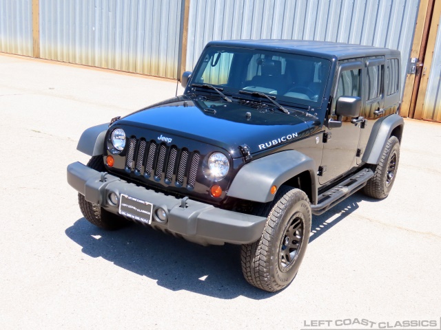 2009-jeep-wrangler-rubicon-005.jpg